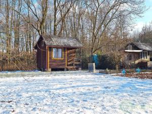 Prodej chaty, Hradec Králové - Třebeš, Na Pískách, 16 m2