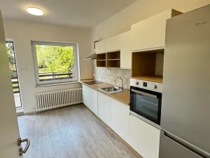 Pronájem rodinného domu, Praha - Kunratice, Za bažantnicí, 270 m2