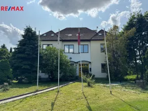 Prodej komerční nemovitosti, Kunovice, Osvobození, 10989 m2