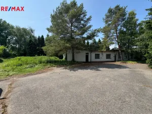 Prodej komerční nemovitosti, Kunovice, Osvobození, 10989 m2