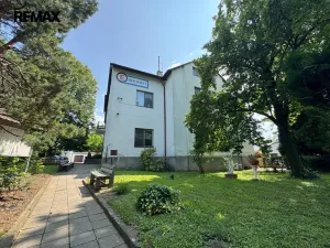 Prodej komerční nemovitosti, Kunovice, Osvobození, 3040 m2