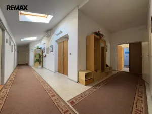 Prodej komerční nemovitosti, Kunovice, Osvobození, 3040 m2