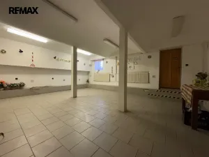 Prodej komerční nemovitosti, Kunovice, Osvobození, 3040 m2