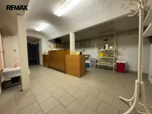 Prodej komerční nemovitosti, Kunovice, Osvobození, 3040 m2