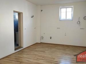 Prodej bytu 2+kk, Nupaky, 94 m2