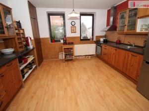 Prodej rodinného domu, Cheb, Jabloňová, 300 m2