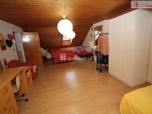 Prodej rodinného domu, Cheb, Jabloňová, 300 m2