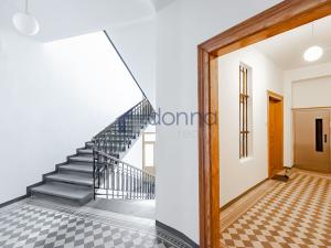 Pronájem bytu 1+1, Praha - Nové Město, Štěpánská, 48 m2