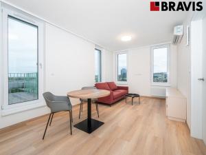 Pronájem bytu 2+kk, Brno - Trnitá, Placzkova, 49 m2