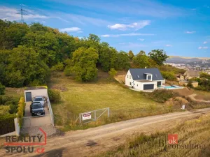 Prodej pozemku pro bydlení, Beroun, samota Na Vinici, 3833 m2