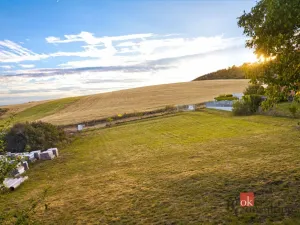 Prodej pozemku pro bydlení, Beroun, samota Na Vinici, 3833 m2