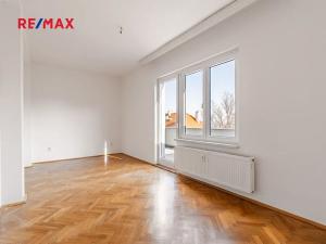 Pronájem bytu 2+kk, Praha - Střešovice, Na Hubálce, 67 m2