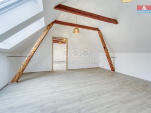 Prodej obchodního prostoru, Krupá, 170 m2