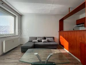 Pronájem bytu 1+kk, Český Krumlov - Domoradice, Urbinská, 32 m2