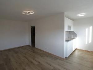 Prodej bytu 1+1, Praha - Záběhlice, Hlavní, 30 m2