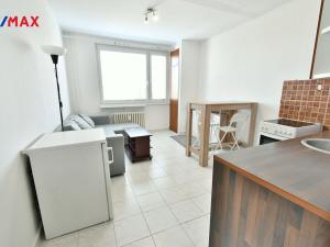 Pronájem bytu 2+kk, Hradec Králové - Nový Hradec Králové, Brožíkova, 55 m2