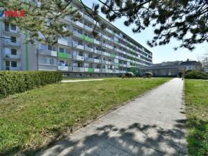Pronájem bytu 2+kk, Hradec Králové - Nový Hradec Králové, Brožíkova, 55 m2