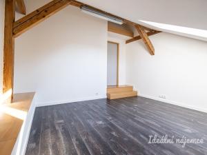 Pronájem bytu 3+kk, Praha - Nové Město, Pštrossova, 70 m2