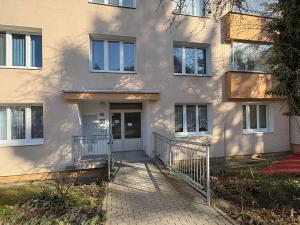 Pronájem bytu 1+1, Klatovy - Klatovy III, Prusíkova, 36 m2