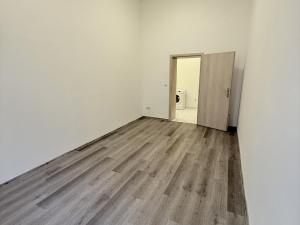 Pronájem bytu 2+1, Teplice, Lounská, 58 m2