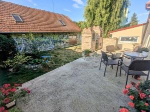 Prodej rodinného domu, Bzenec, Veselská, 180 m2