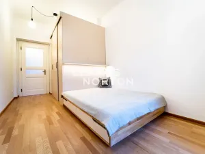 Pronájem bytu 2+kk, Praha - Vršovice, Tolstého, 44 m2