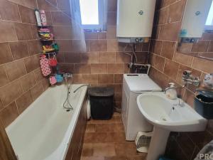 Prodej vícegeneračního domu, Moravský Krumlov, Kpt. Jaroše, 220 m2