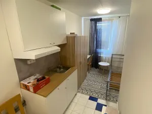 Pronájem bytu 1+kk, Praha - Háje, Hviezdoslavova, 18 m2