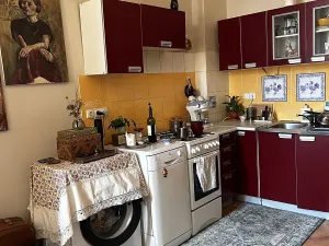 Pronájem bytu 2+kk, Praha - Nusle, Táborská, 38 m2