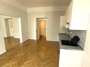 Pronájem bytu 3+kk, Praha - Nové Město, Ječná, 83 m2