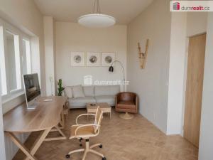Prodej rodinného domu, Velvary, Chržínská, 168 m2