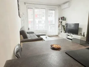 Pronájem bytu 2+kk, Praha - Dolní Měcholupy, Kardausova, 56 m2