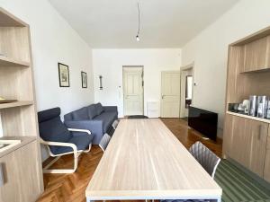 Pronájem bytu 2+kk, Praha - Smíchov, U Santošky, 50 m2