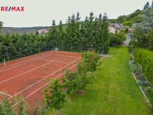 Prodej ubytování, Černolice, Pod Hůrkou, 420 m2