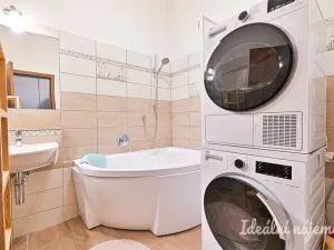 Pronájem bytu 2+kk, Brno - Zábrdovice, Stará, 60 m2