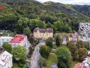 Prodej bytu 6+kk a větší, Karlovy Vary, Na Vyhlídce, 144 m2