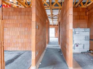 Prodej bytu 2+kk, Mutěnice, 76 m2