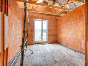 Prodej bytu 2+kk, Mutěnice, 76 m2