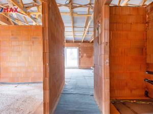 Prodej bytu 2+kk, Mutěnice, 76 m2