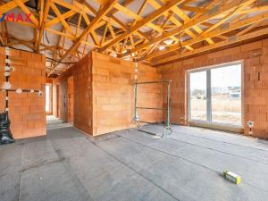 Prodej bytu 2+kk, Mutěnice, 76 m2