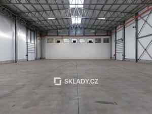 Pronájem skladu, Kolín, 2200 m2