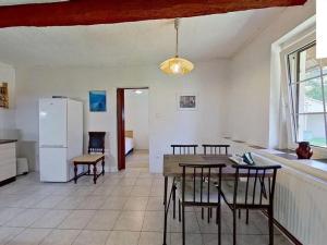 Prodej rodinného domu, Záhornice, Hlavní, 136 m2