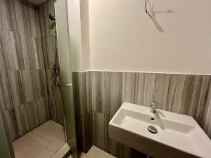 Pronájem bytu 1+kk, Praha - Žižkov, Husitská, 48 m2