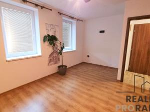 Pronájem bytu 2+kk, Strážnice, Vinohradská, 79 m2