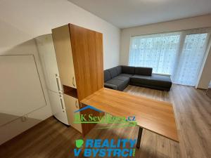 Pronájem bytu 1+kk, Brno, Hvozdecká, 33 m2