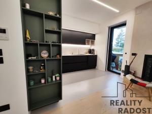 Prodej bytu 5+kk, Via del Porto Romano, Città Sant'Angelo, Provincia di Pescara, Itálie, 274 m2