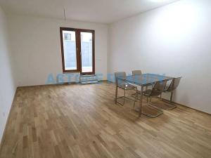 Pronájem bytu 2+kk, Praha - Strašnice, U hranic, 67 m2