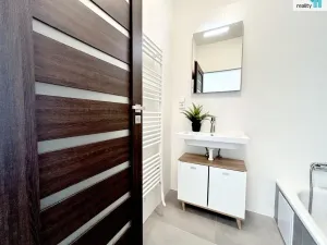 Prodej rodinného domu, Praha - Dejvice, K Dubovému mlýnu, 94 m2