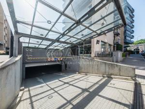 Pronájem bytu 3+kk, Praha - Vysočany, Podnádražní, 115 m2