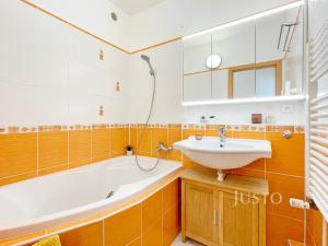 Prodej bytu 4+kk, Praha - Horní Počernice, Markupova, 78 m2